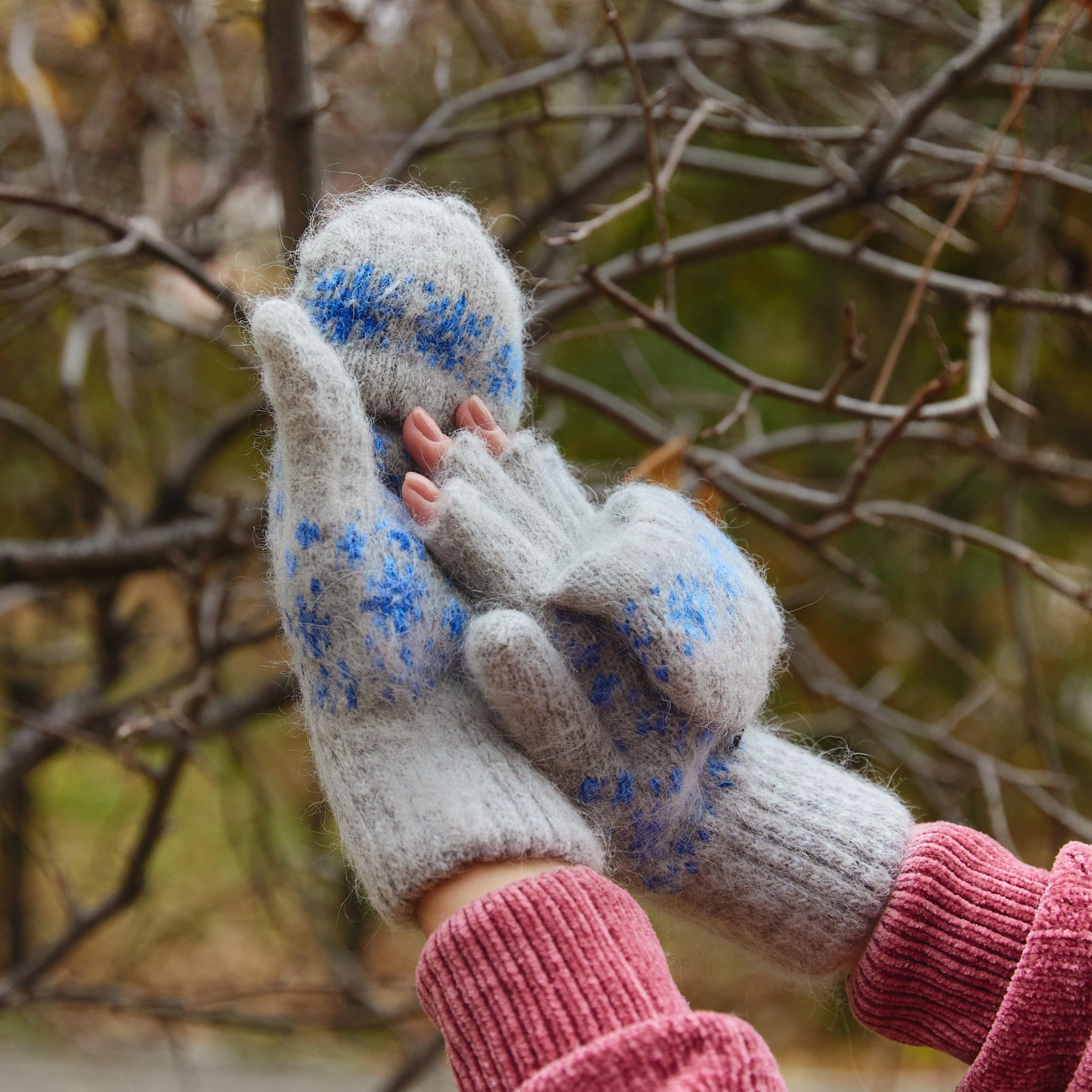 Cozy Blue Blizzard Goat Wool Mitten Magic